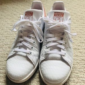 Ladies Adidas Stan Smith Shoes Pink Trim